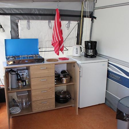 Caravan 'T Koekoeksnest อาชเตแกร์เกอ ภายนอก รูปภาพ